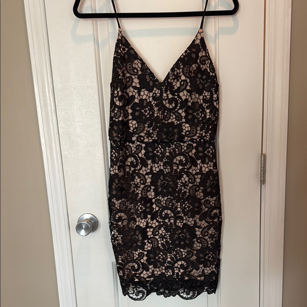 Elegant Black Lace Dress